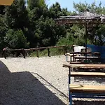 Ramo's Hilltop Retreat With Kitchenette And Patio - 2nd